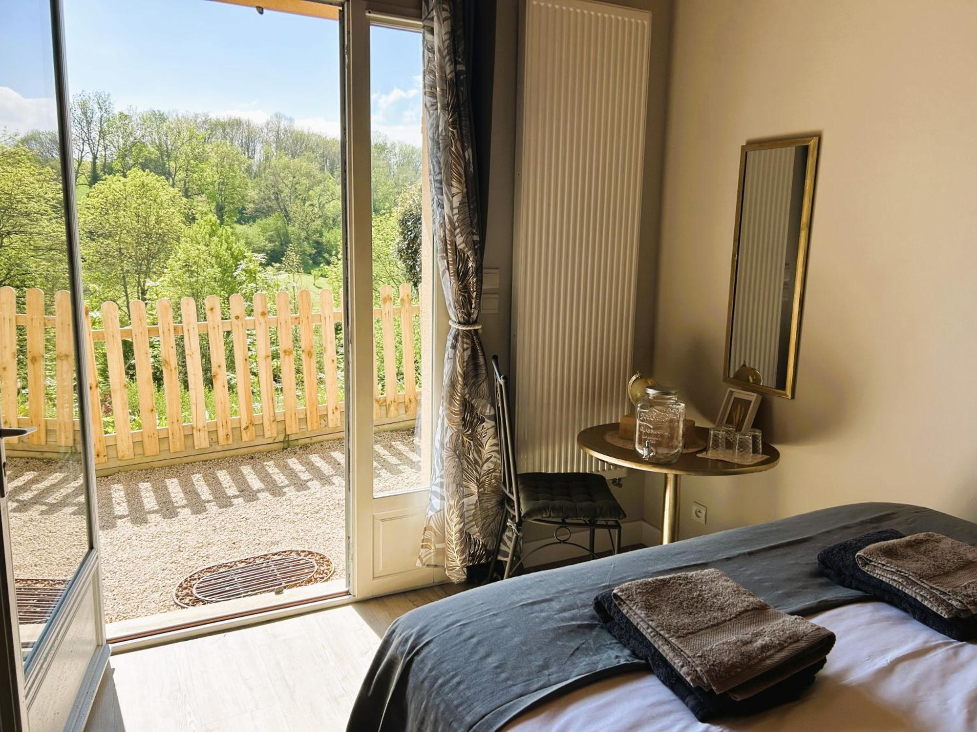Maison d'Hotes du Vert Vallon Theize Chambre photo