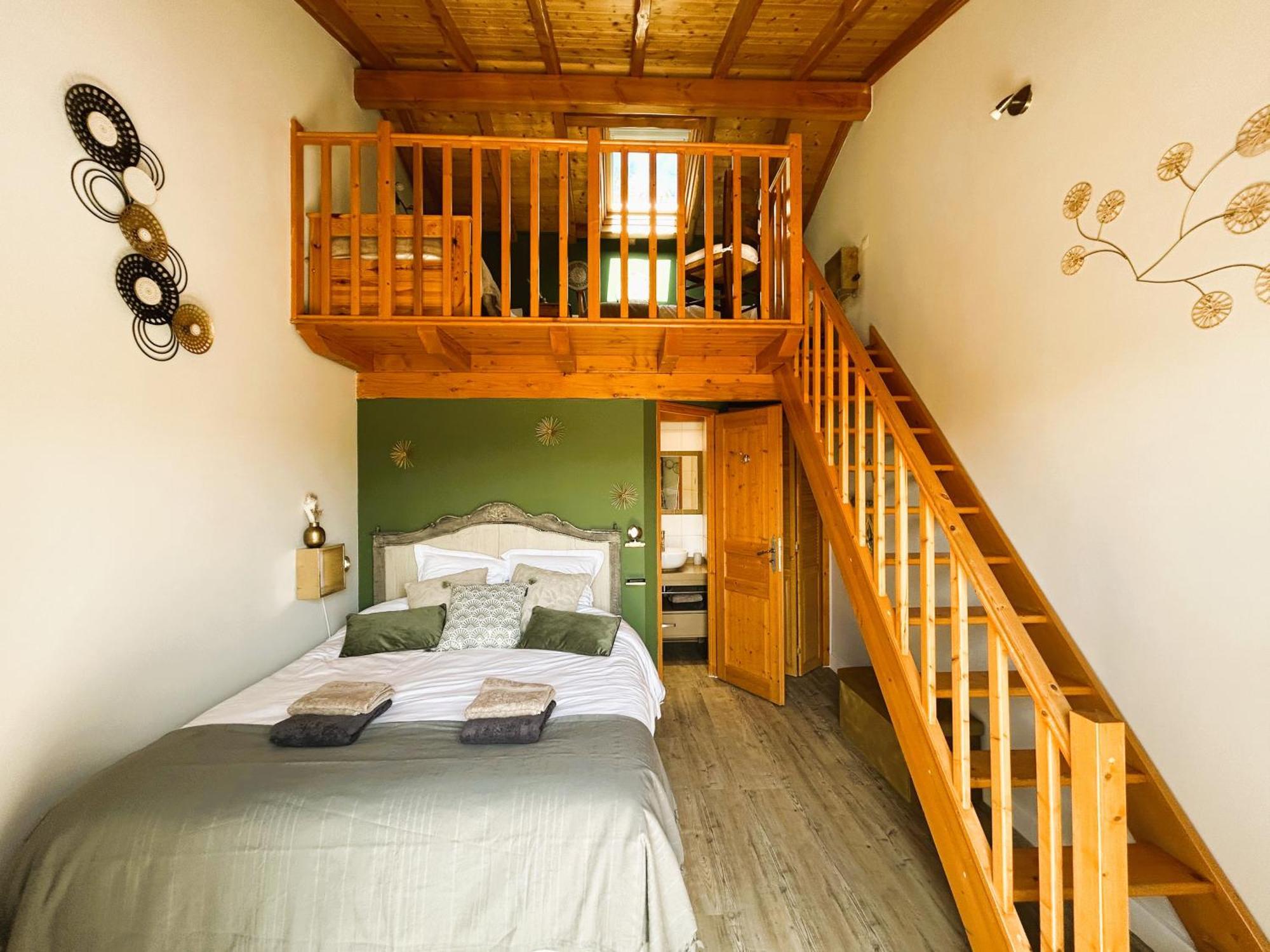 Maison d'Hotes du Vert Vallon Theize Extérieur photo
