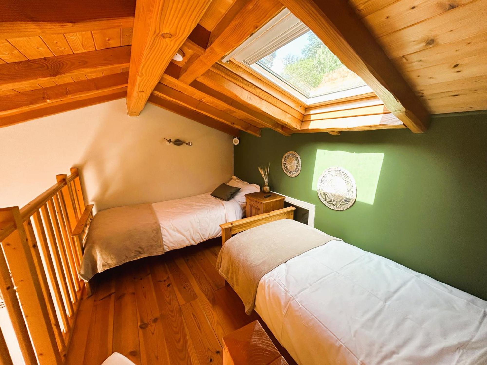Maison d'Hotes du Vert Vallon Theize Extérieur photo